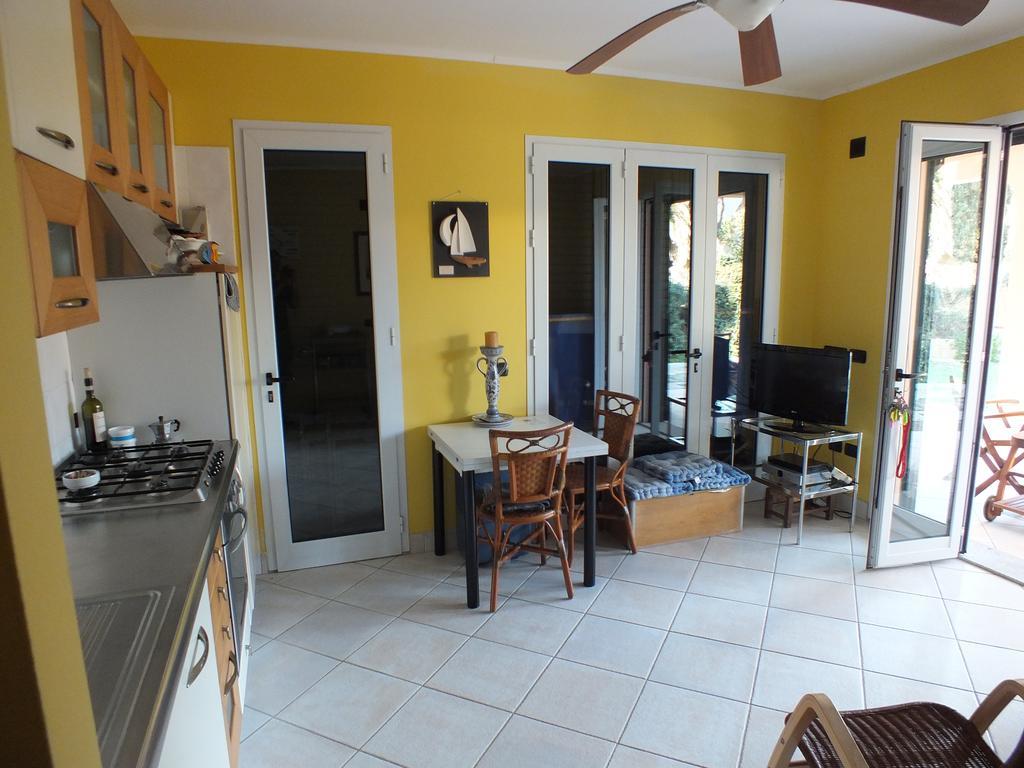 Villa Etrusca มารินา ดิ กัมโป ภายนอก รูปภาพ
